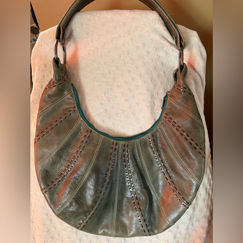 Pikolinos Green Leather Shoulder Bag New w/o tags